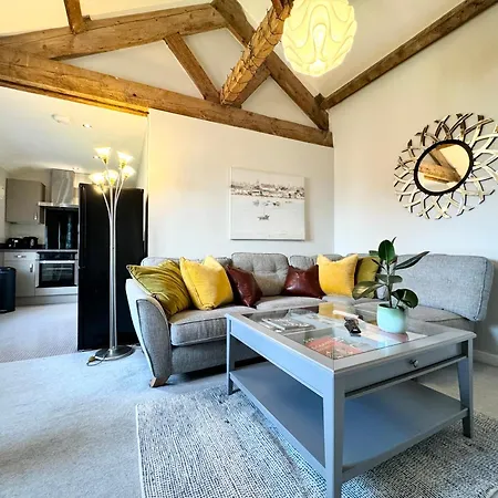The Warehouse Apartments, 1 - Bed, Sleeps 2, - Uk *
