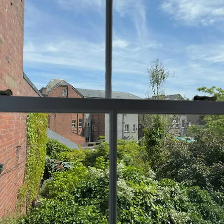 The Warehouse Apartments, 1 - Bed, Sleeps 2