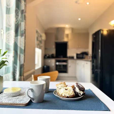 The Warehouse Apartments, 1 - Bed, Sleeps 2, - Uk דירה אולברסטון