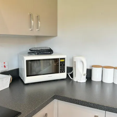 The Warehouse Apartments, 1 - Bed, Sleeps 2, - Uk * אולברסטון